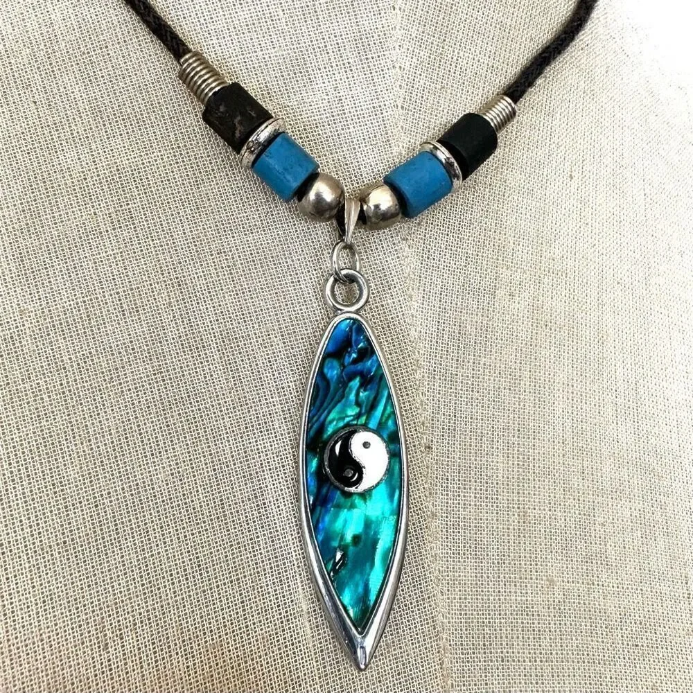Abalone Paua Shell Yin Yang Surfboard Pendant Necklace